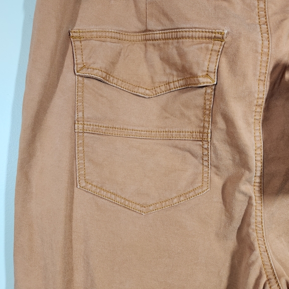 NWT CAbi Paper Bag Pants, sz 10 - Picture 5 of 10